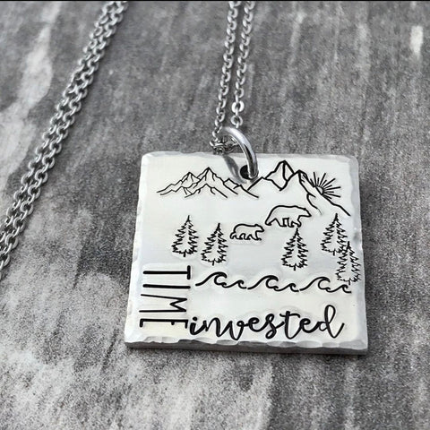 TIME INVESTED MOUNTAIN SCENE NECKLACE