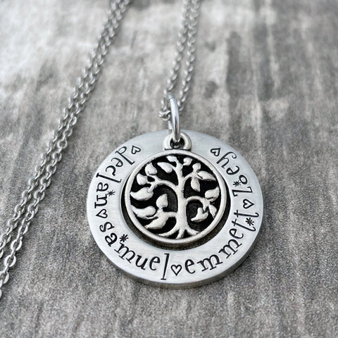 FAMILY TREE WASHER NECKLACE